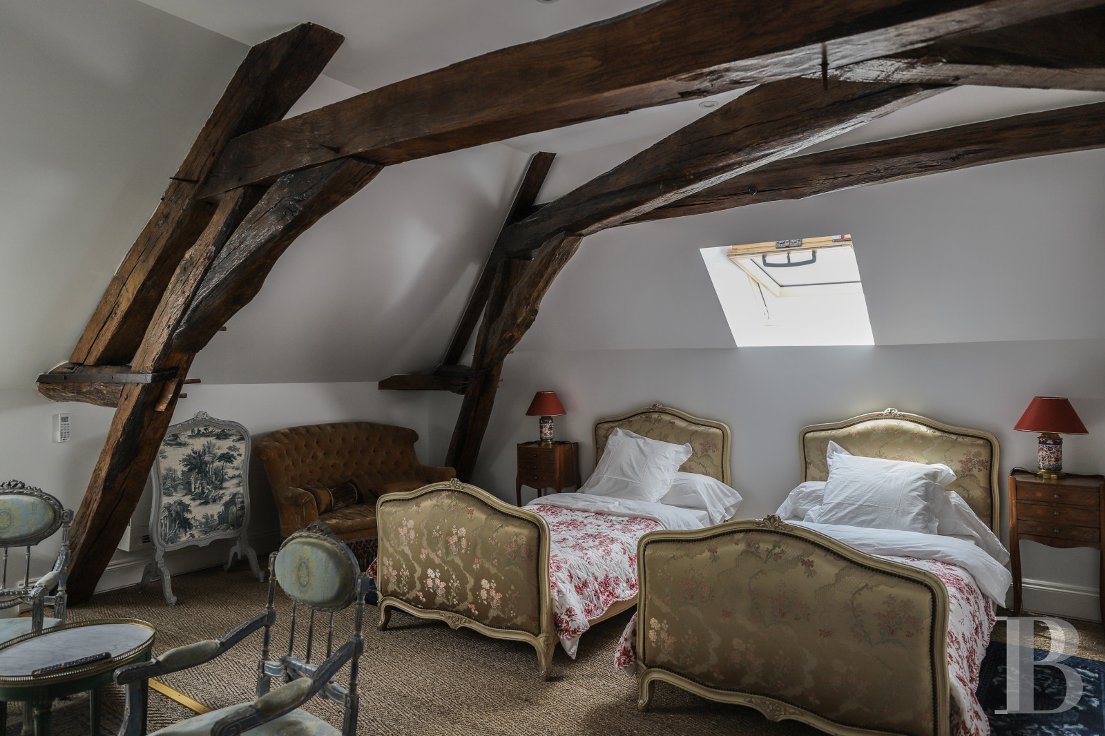 Dans l’Yonne, au sud d’Auxerre, un manoir du 19e siècle à l’orée d’un village - photo  n°32